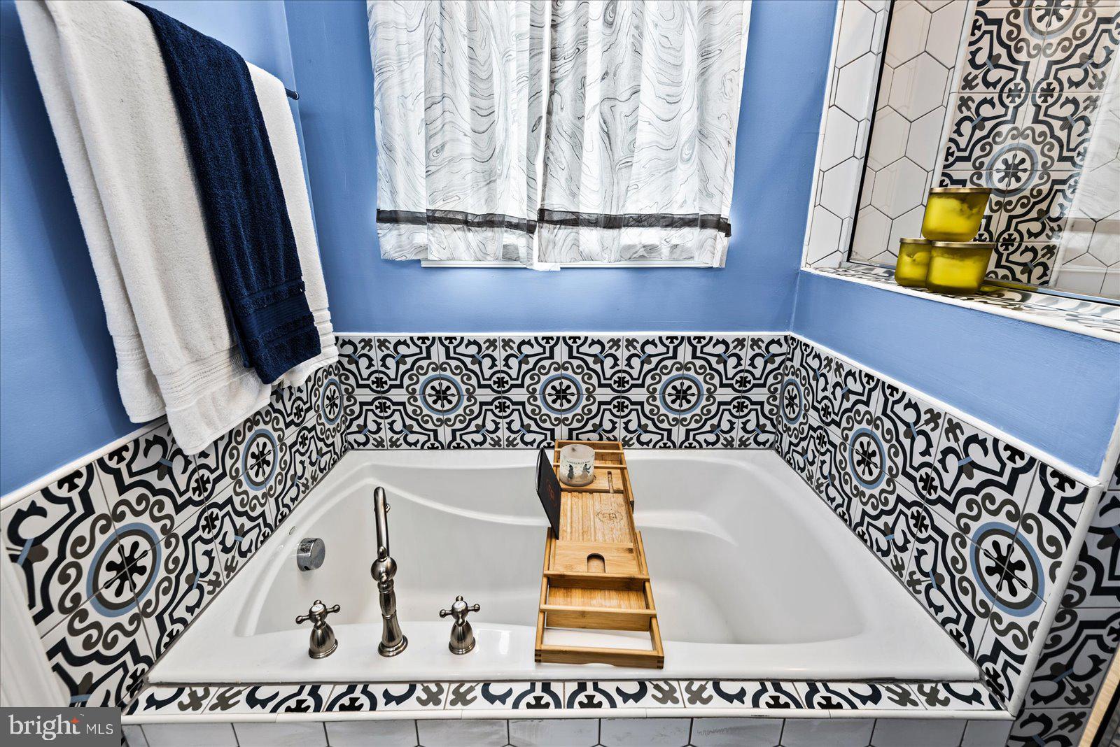 2077 Chesterfield Road Locust Grove, VA 22508 - Photo 24 of 46 Primary Bath
