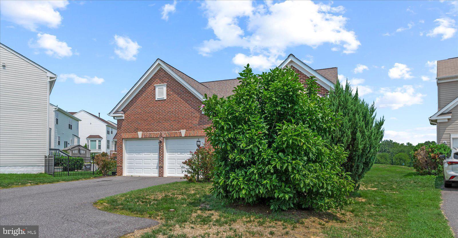 2077 Chesterfield Road Locust Grove, VA 22508 - Photo 3 of 46 Front