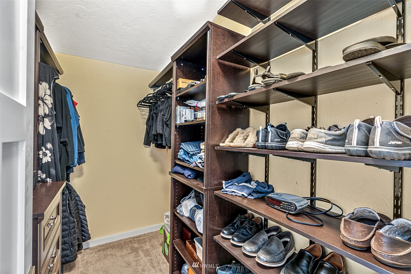 12601 Northeast 197th Street Bothell, WA 98011 - Photo 21 of 39 Gallery Image 21