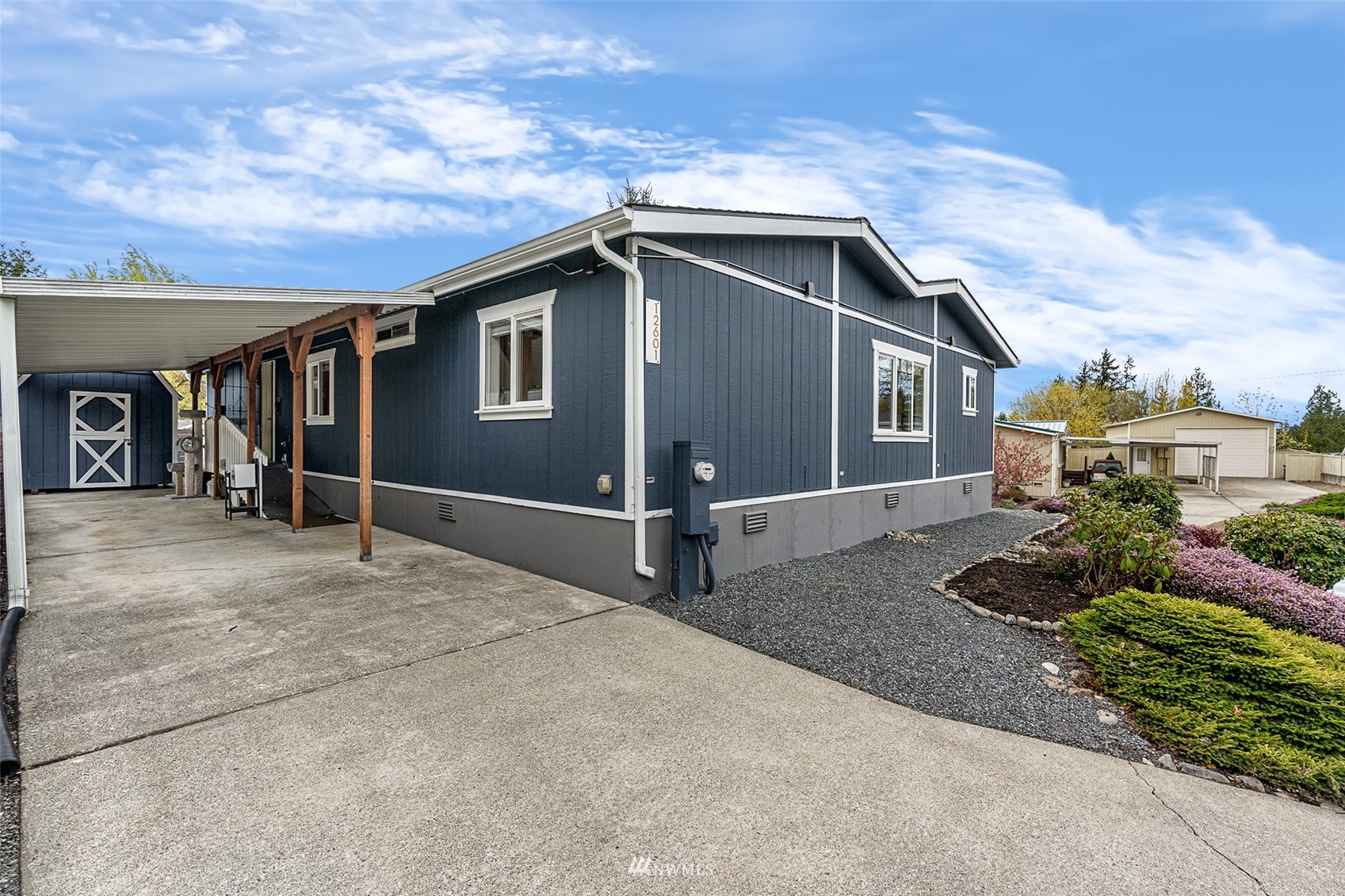 12601 Northeast 197th Street Bothell, WA 98011 - Photo 26 of 39 Gallery Image 26