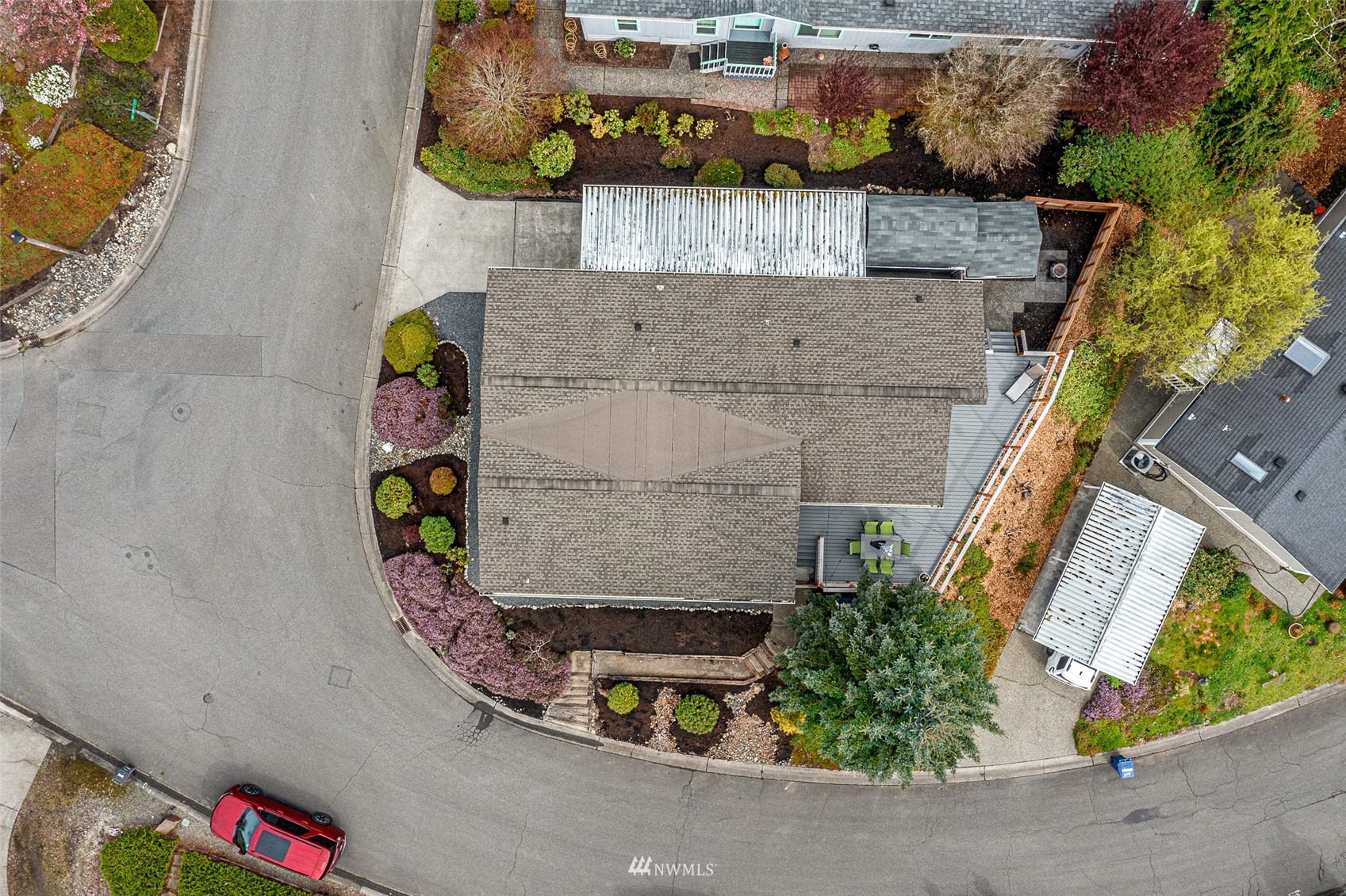 12601 Northeast 197th Street Bothell, WA 98011 - Photo 35 of 39 Gallery Image 35