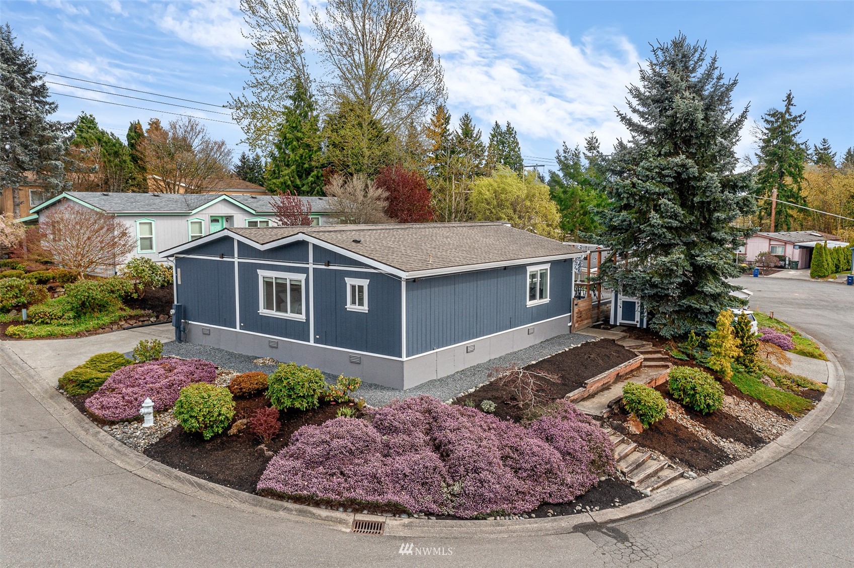 12601 Northeast 197th Street Bothell, WA 98011 - Photo 38 of 39 Gallery Image 38