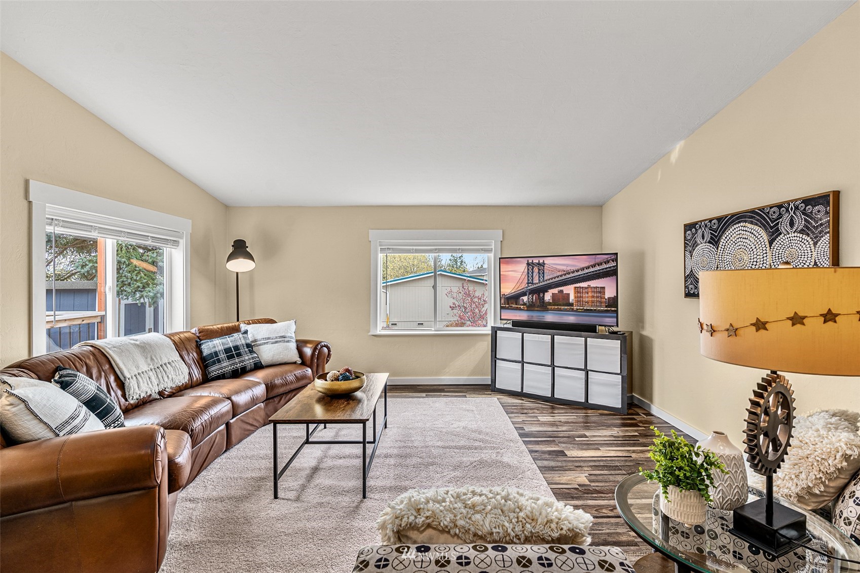 12601 Northeast 197th Street Bothell, WA 98011 - Photo 6 of 39 Gallery Image 6