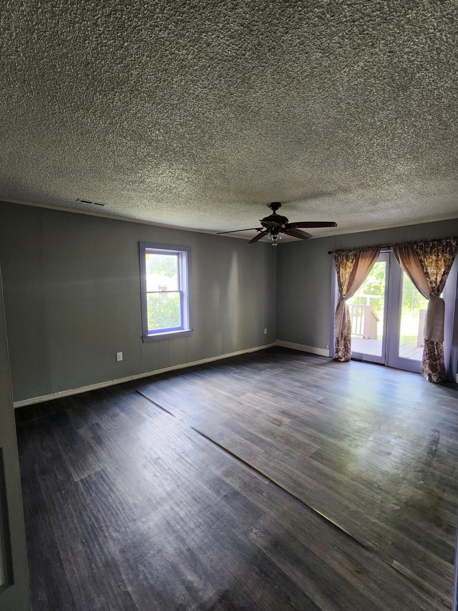 17 Shuler Drive Sumter, SC 29150 - Photo 8 of 11 Gallery Image 8