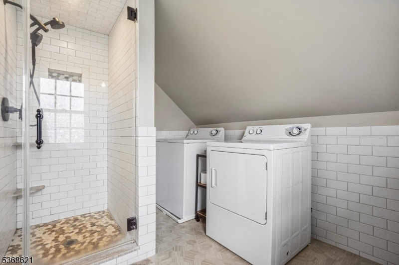 32 Potterstown Road Oldwick, NJ 08858 - Photo 37 of 45