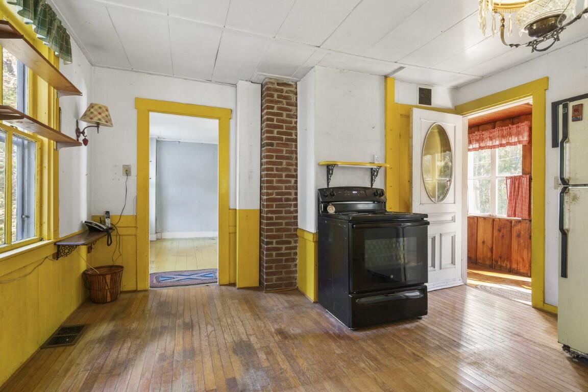 576 Back River Road Boothbay, ME 04537 - Photo 32 of 61 33