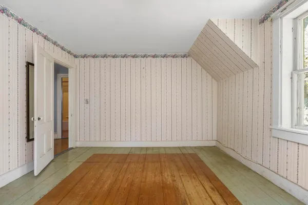 $895,000 | 576 Back River Road, Boothbay, ME 04537