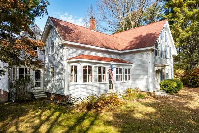 $895,000 | 576 Back River Road, Boothbay, ME 04537