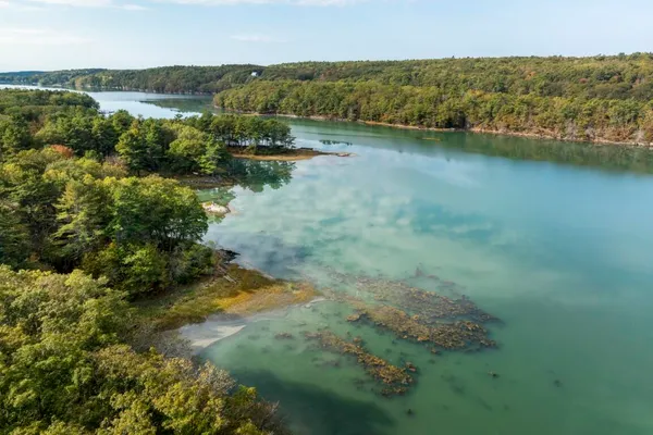 $895,000 | 576 Back River Road, Boothbay, ME 04537