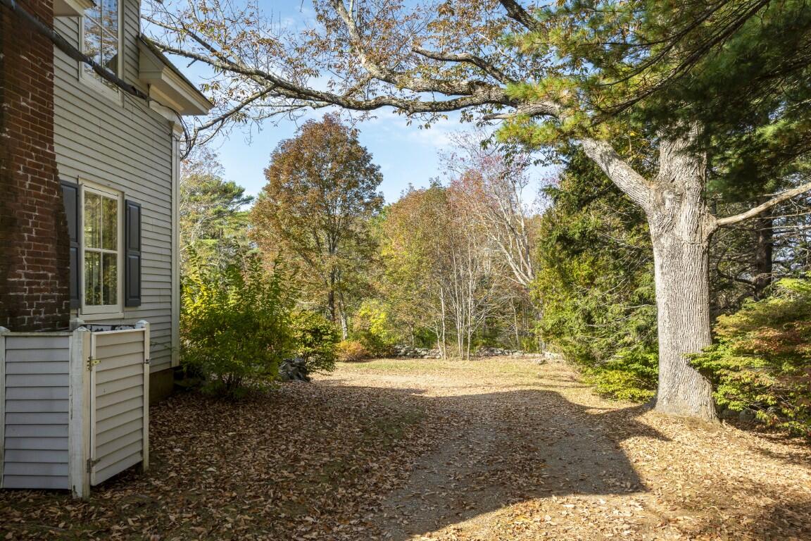 576 Back River Road Boothbay, ME 04537 - Photo 7 of 61 7