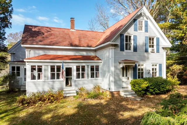 $895,000 | 576 Back River Road, Boothbay, ME 04537