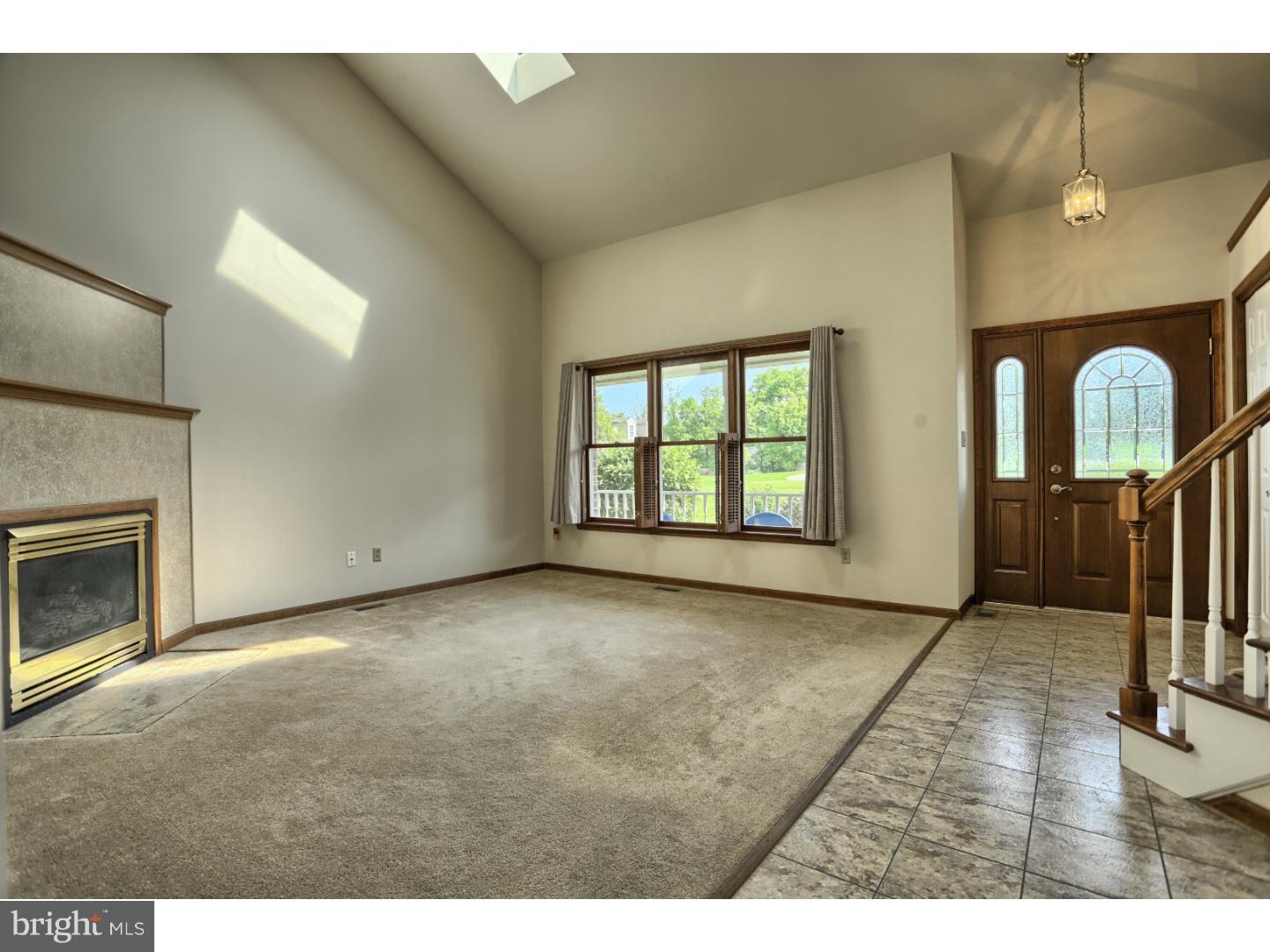 27 Meadow Ridge Road Temple, PA 19560 - Photo 5 of 25 Gallery Image 5