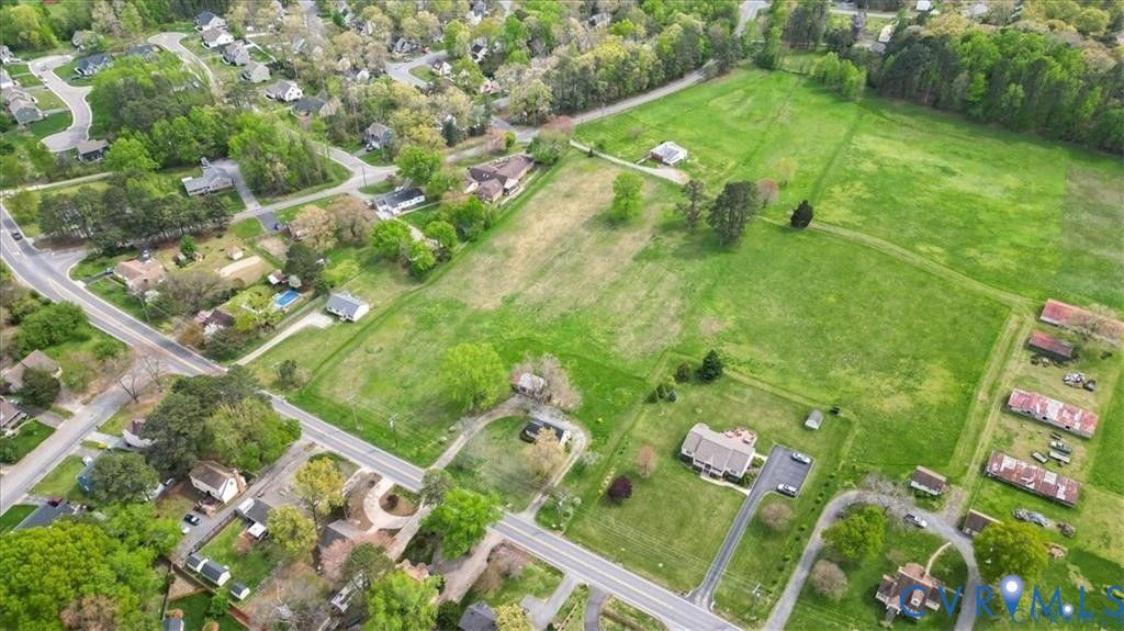 9941 Reams Road North Chesterfield, VA 23236 - Photo 4 of 13 a view of a yard with an outdoor space