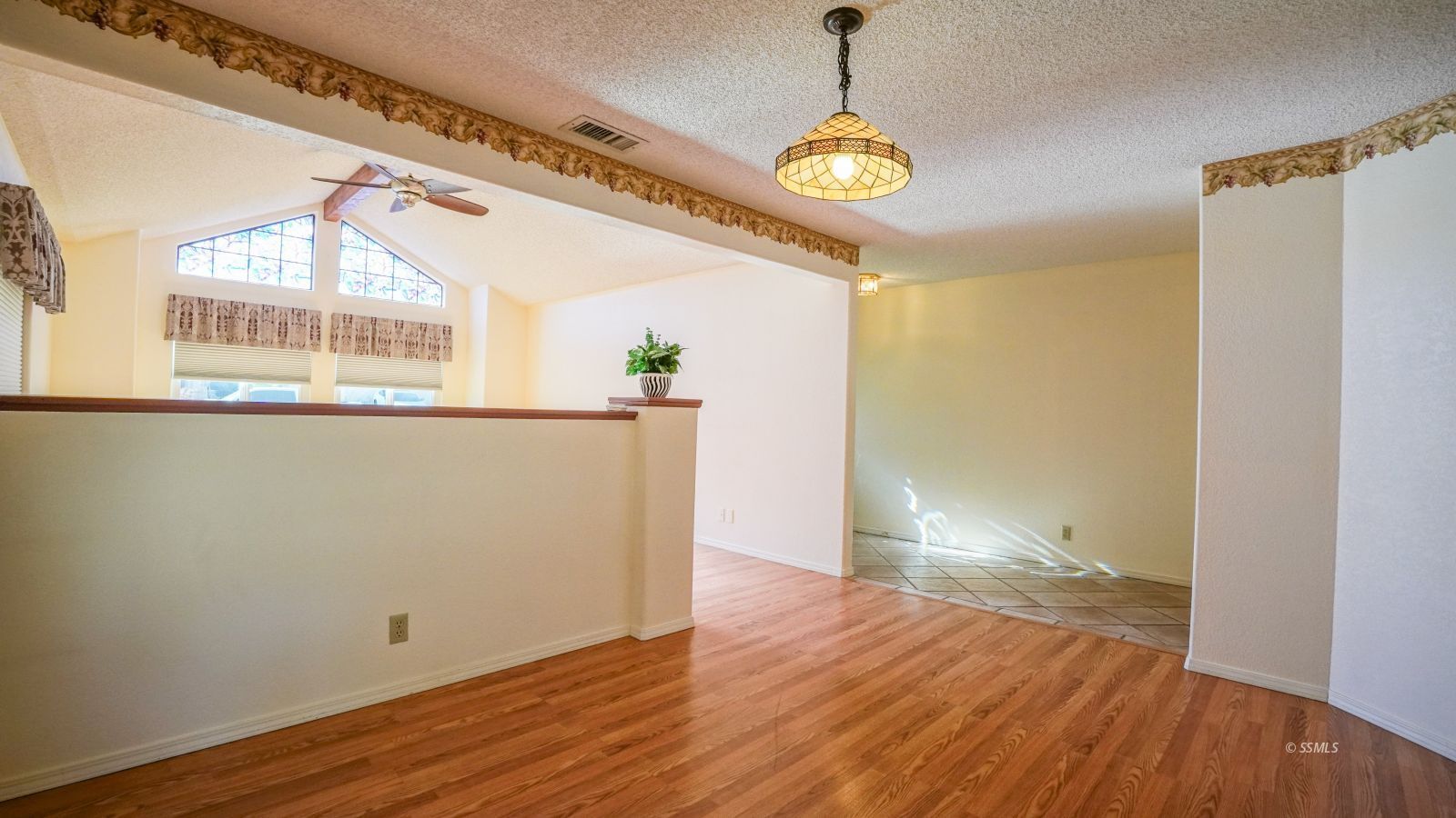 108 West Smoke Tree Avenue Ridgecrest, CA 93555 - Photo 9 of 37 Gallery Image 9