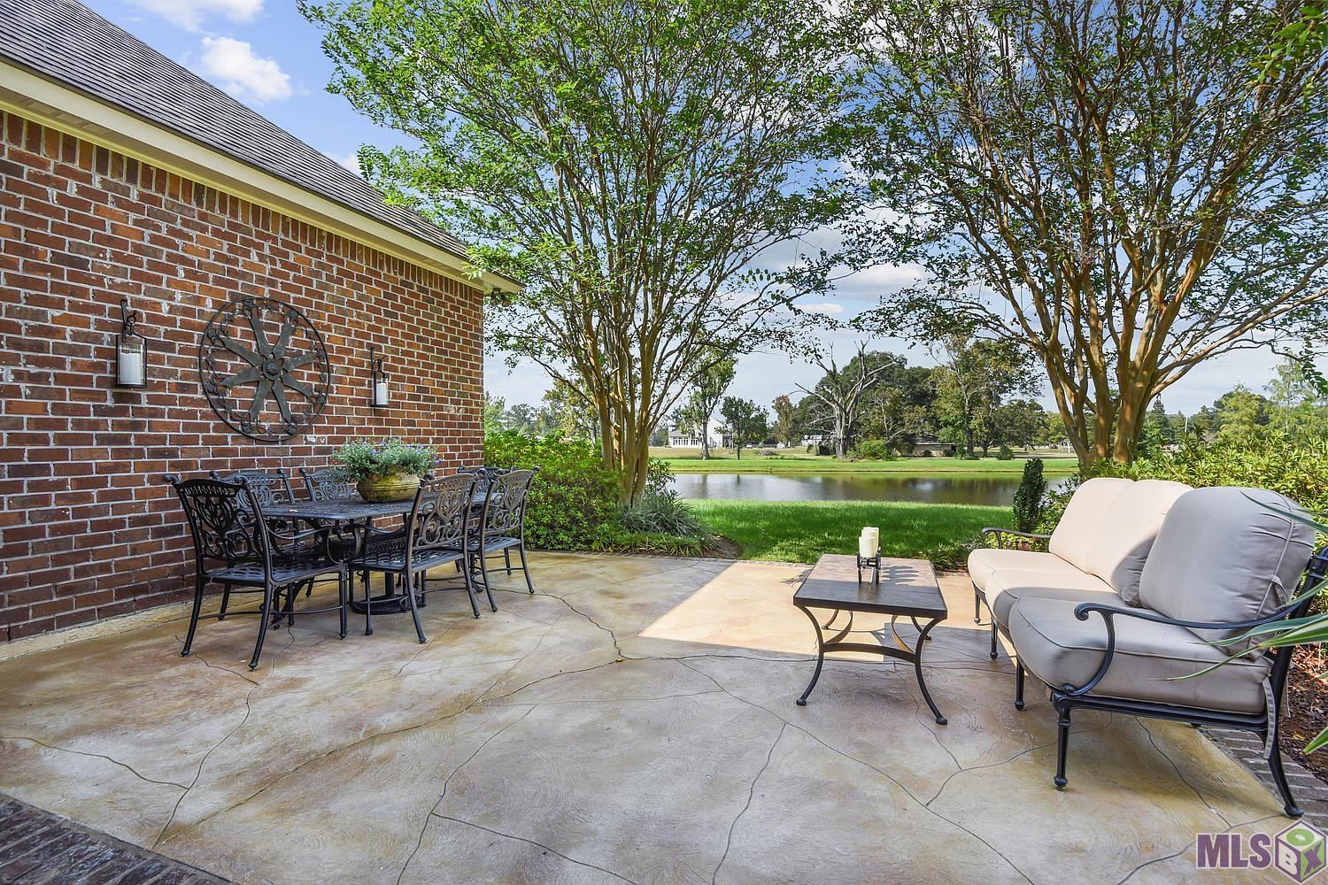 19261 Merlot Avenue Baton Rouge, LA 70817 - Photo 18 of 19 View of lake behind home