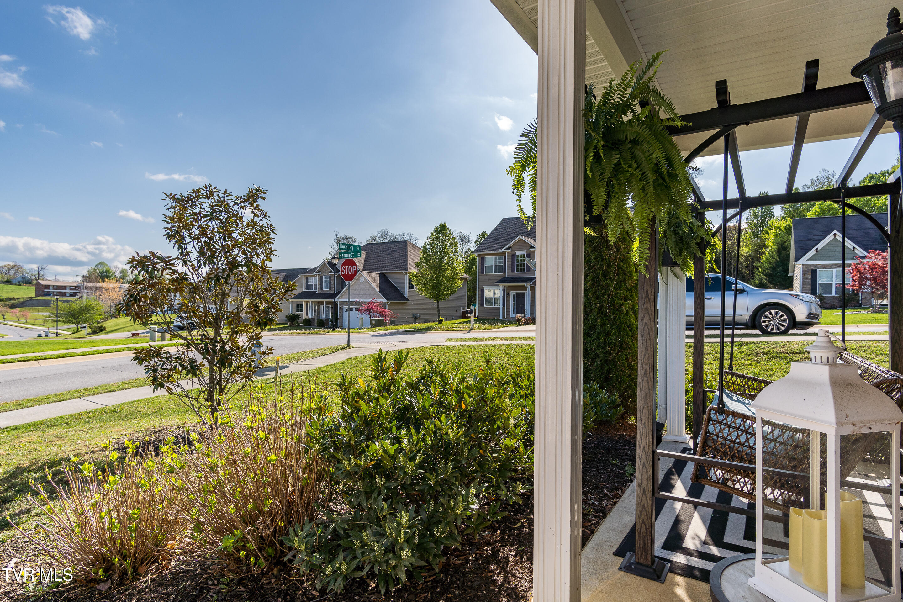 811 Hackney Road Johnson City, TN 37615 - Photo 33 of 35 exterior-17 - Copy