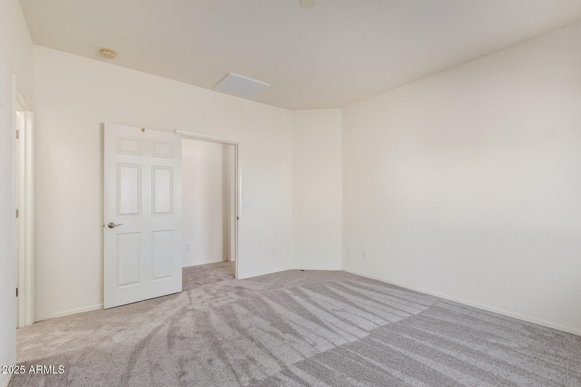 2536 West Gary Way Phoenix, AZ 85041 - Photo 15 of 26 a view of empty room