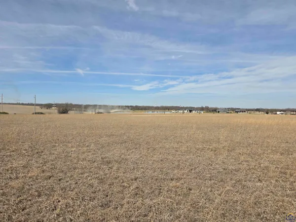 $42,500 | 0 Rd L2, Olpe, KS 66865
