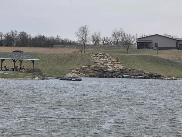 $42,500 | 0 Rd L2, Olpe, KS 66865