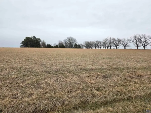 $42,500 | 0 Rd L2, Olpe, KS 66865