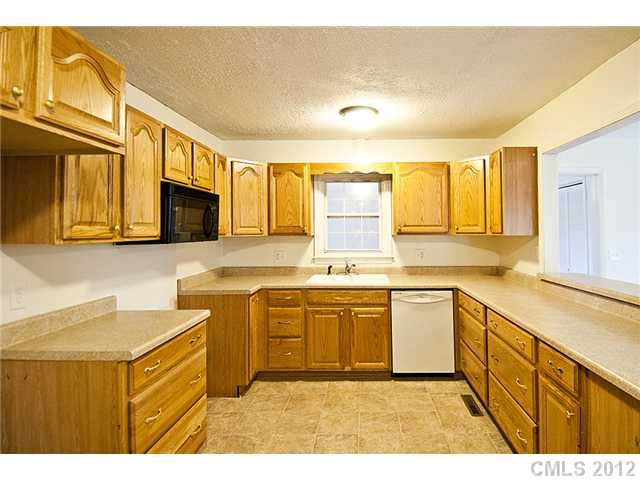 737 Milling Road, Unit 4 Mocksville, NC 27028 - Photo 4 of 5 Gallery Image 4