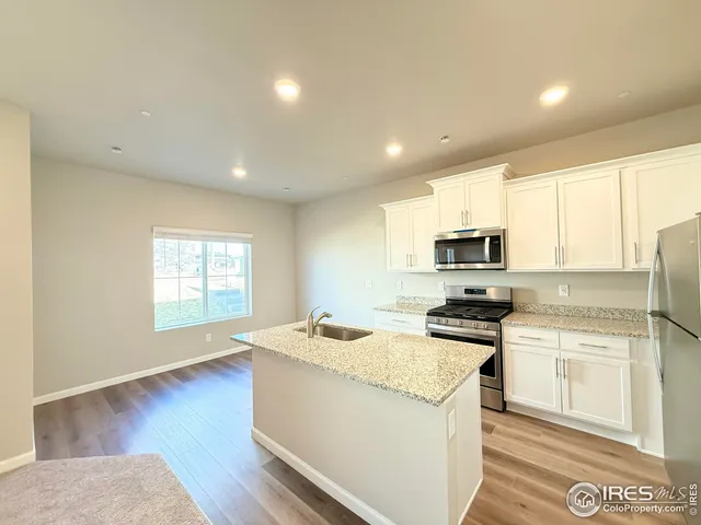 $434,900 | 185 Robin Road, Johnstown, CO 80534