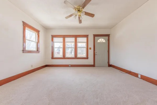 $183,900 | 35324-326 Chestnut Street, Wayne, MI 48184