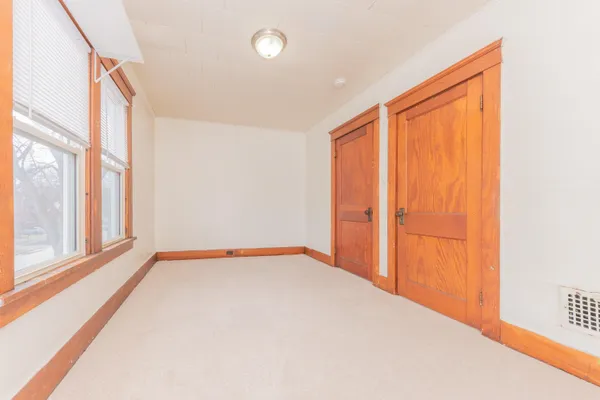 $183,900 | 35324-326 Chestnut Street, Wayne, MI 48184