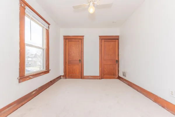 $183,900 | 35324-326 Chestnut Street, Wayne, MI 48184