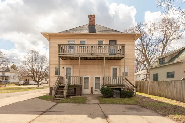 $183,900 | 35324-326 Chestnut Street, Wayne, MI 48184