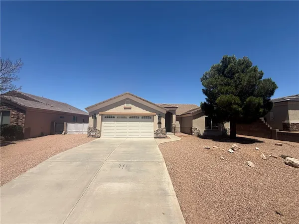$1,700 | 3374 Roma Road, Kingman, AZ 86401