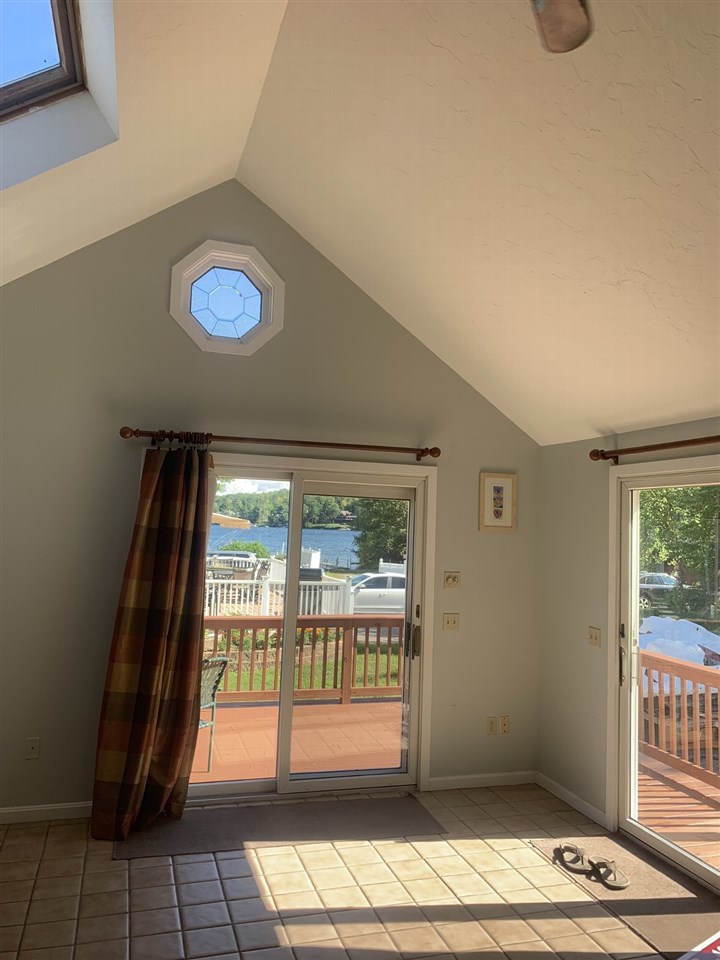 54 McKinley Road, Unit 7 Laconia, NH 03246 - Photo 6 of 10 Gallery Image 6