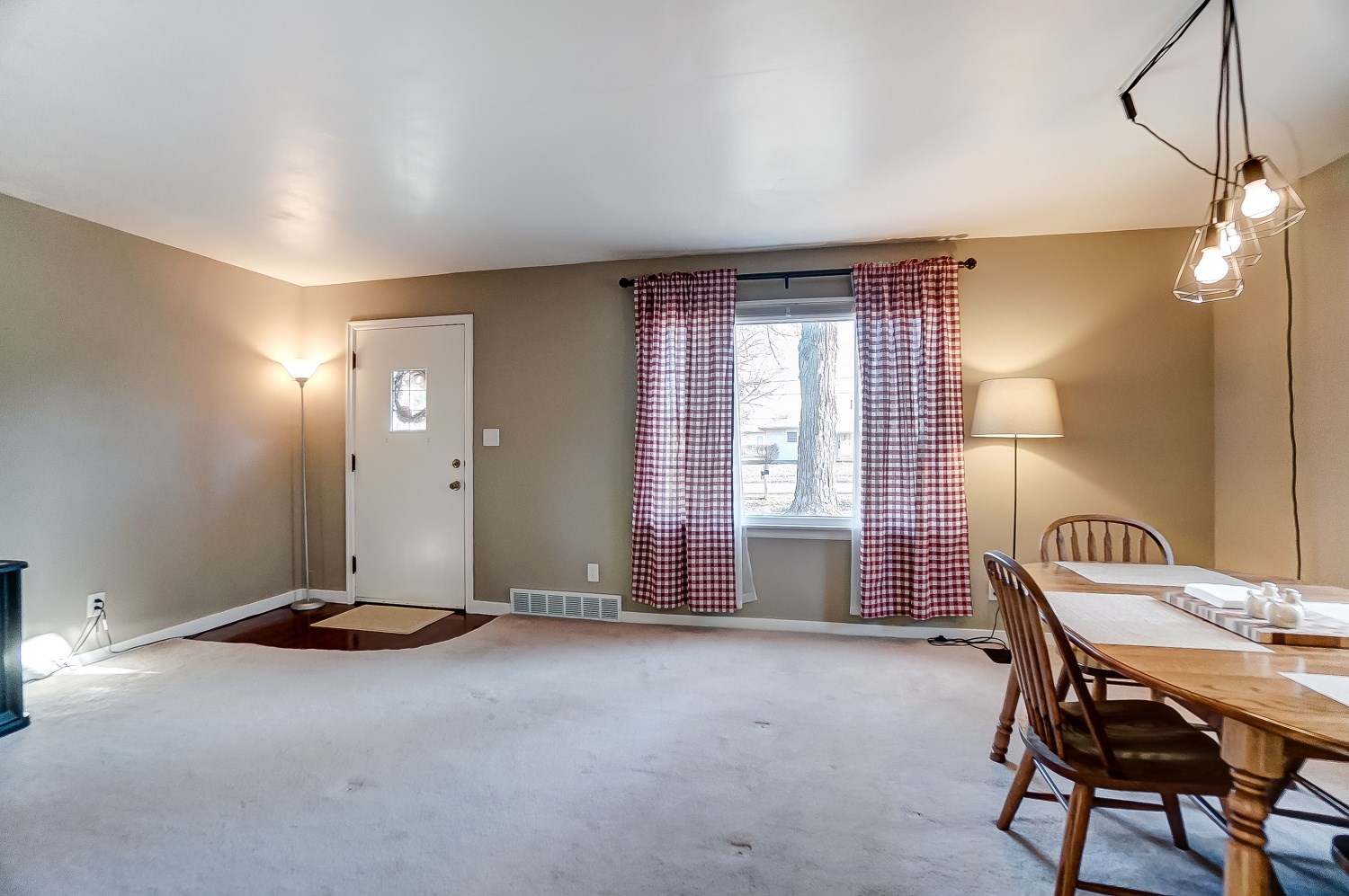 5212 Rothman Road Fort Wayne, IN 46835 - Photo 4 of 28 Gallery Image 4