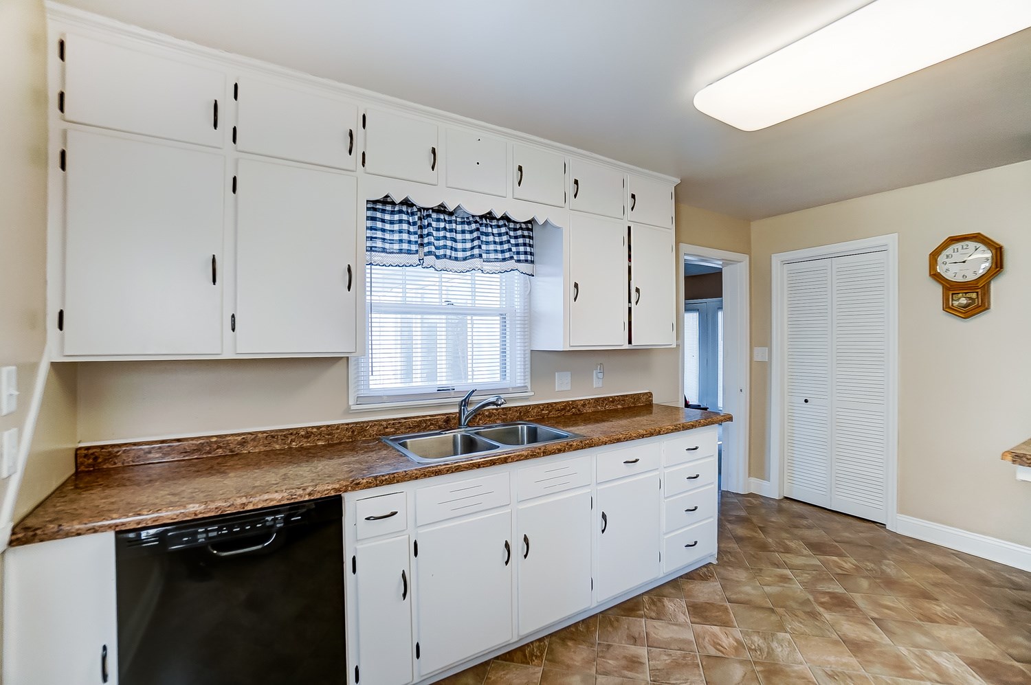 5212 Rothman Road Fort Wayne, IN 46835 - Photo 9 of 28 Gallery Image 9