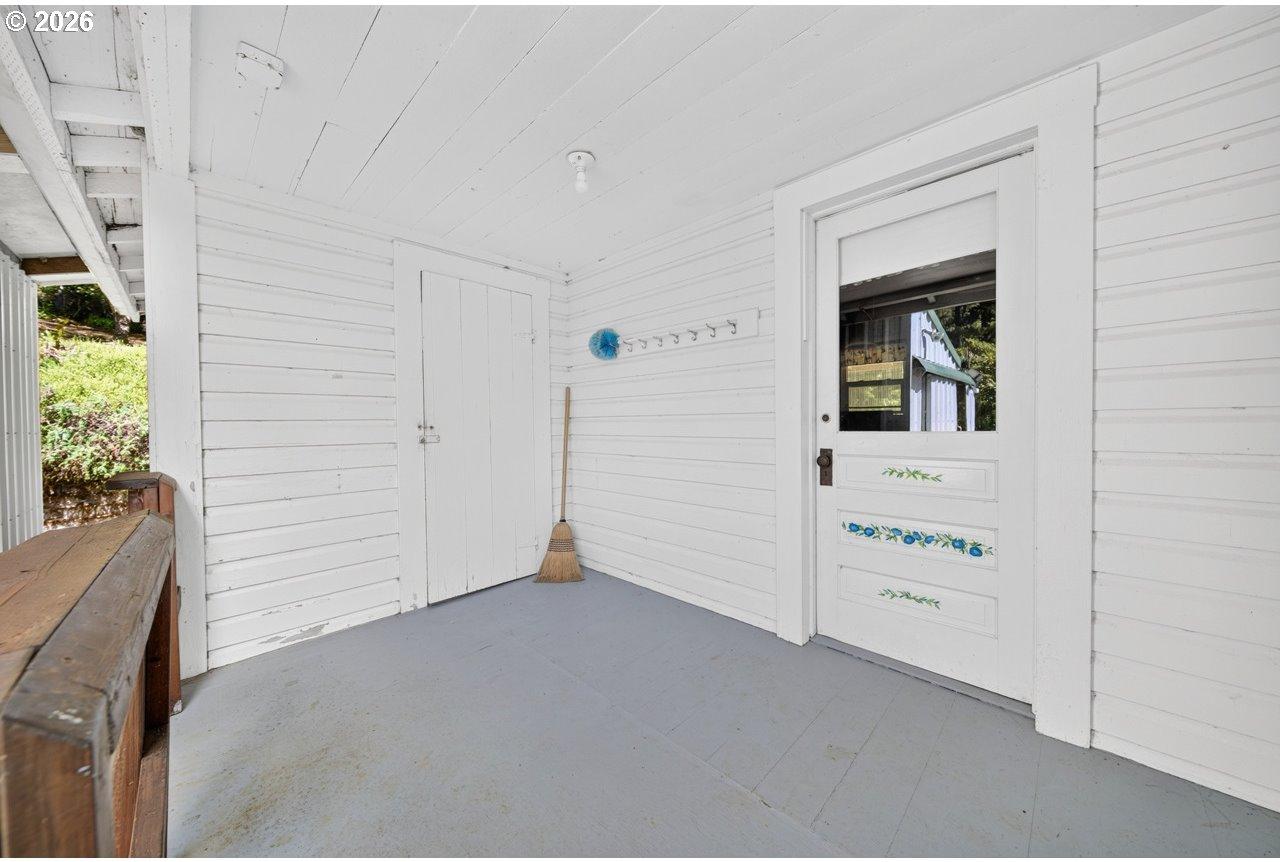 1120 Lower Smith River Road Reedsport, OR 97467 - Photo 13 of 44 Gallery Image 13