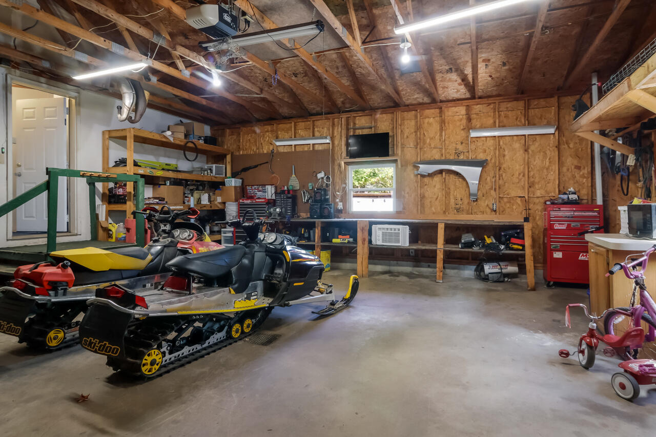 6172 Wallaker Road Benzonia, MI 49616 - Photo 44 of 54 30-Scene-30
