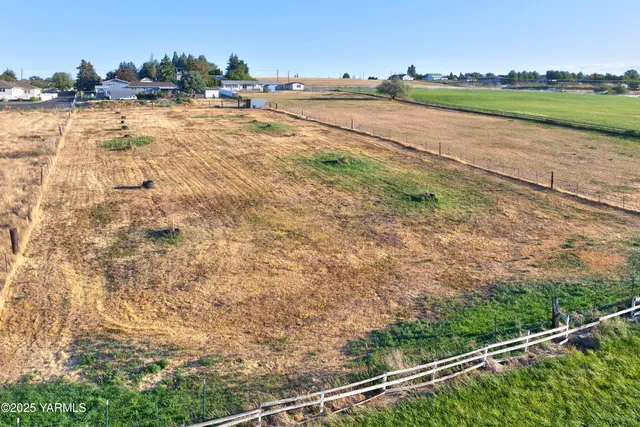a view of a lake view