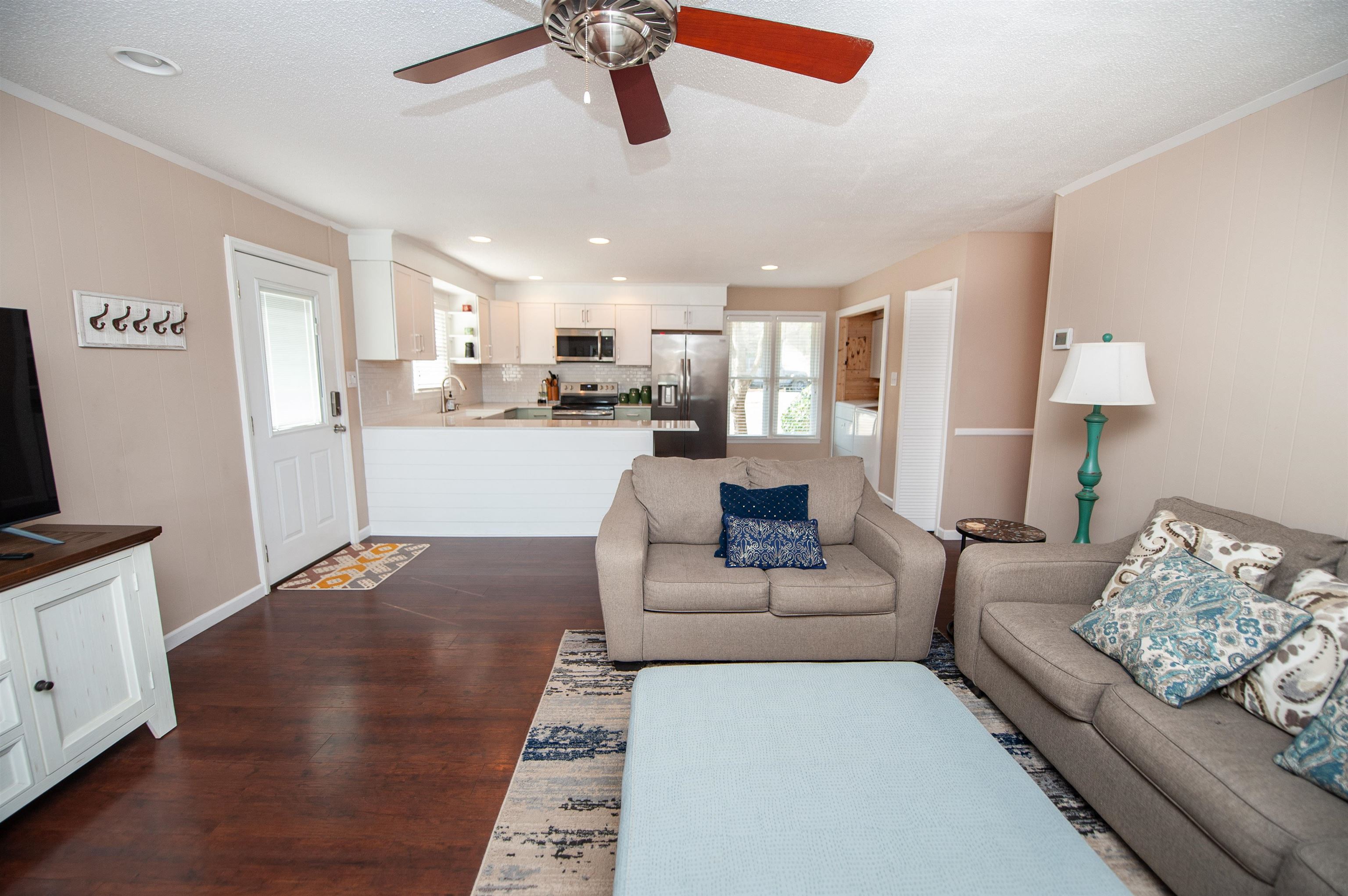 183 Lakeview Drive Inman, SC 29349 - Photo 8 of 50