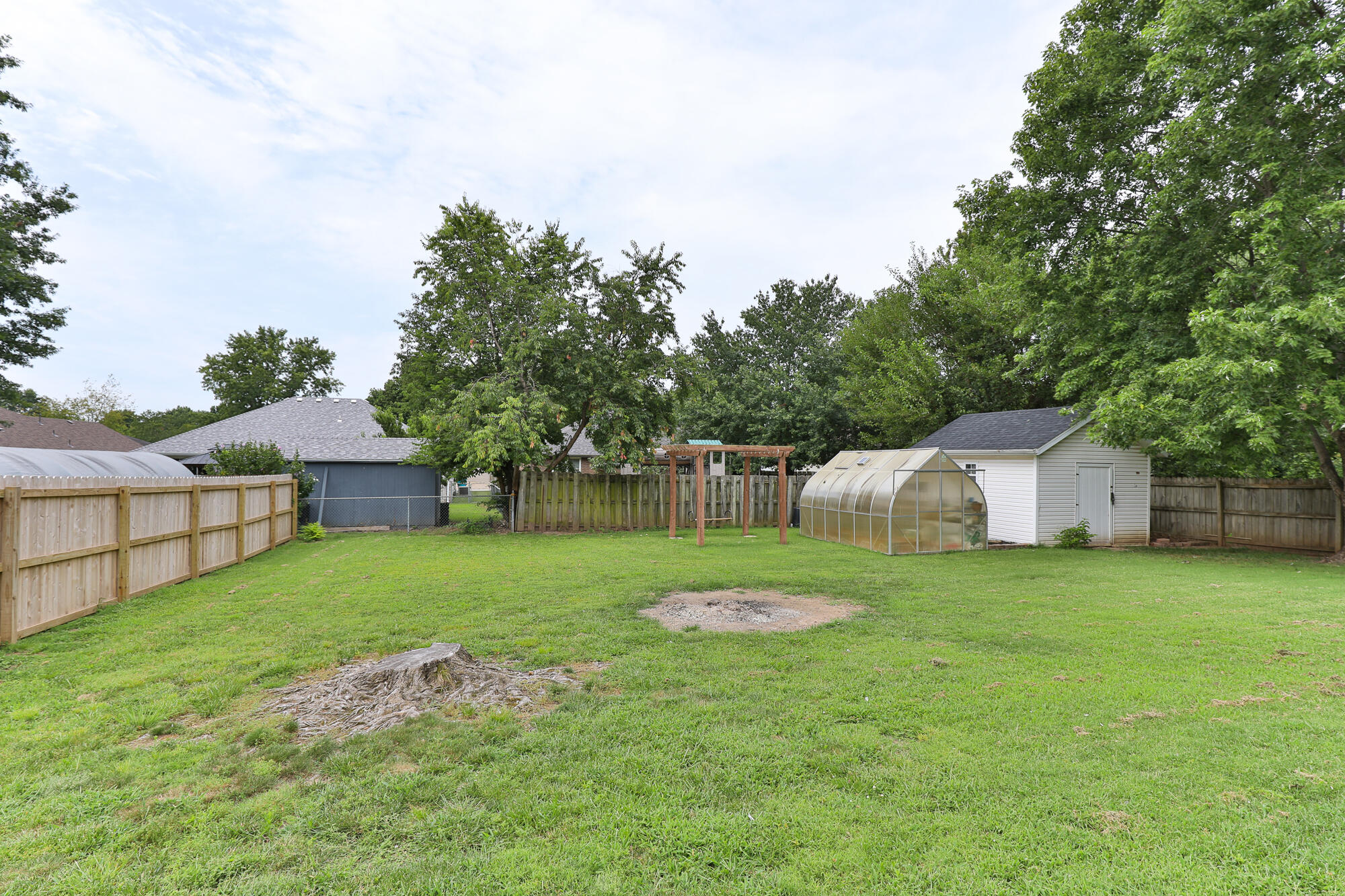 335 South Foster Avenue Springfield, MO 65802 - Photo 28 of 28 7M4A9130