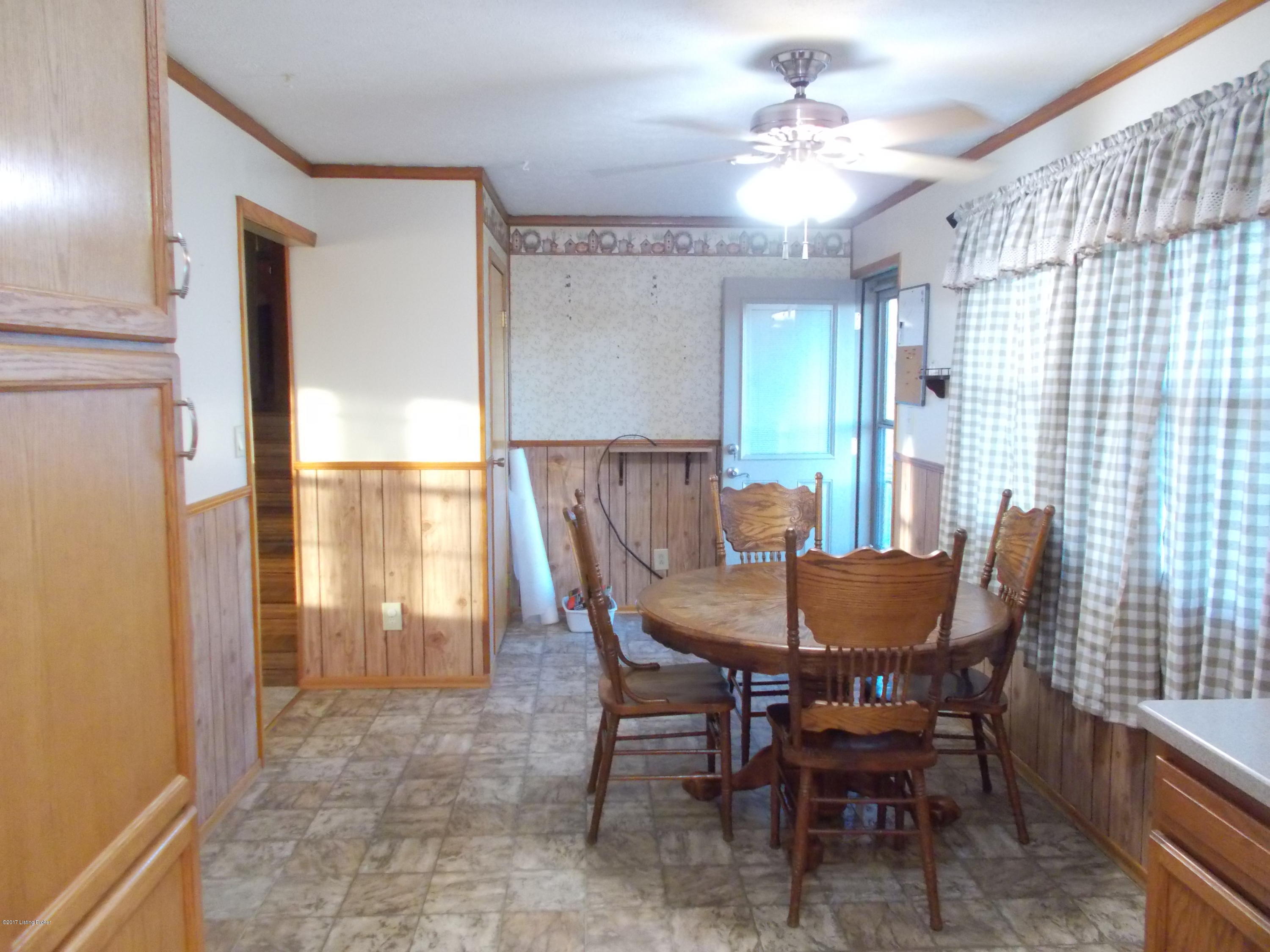 2799 Mound Hill Road Carrollton, KY 41008 - Photo 6 of 72 Kitchen