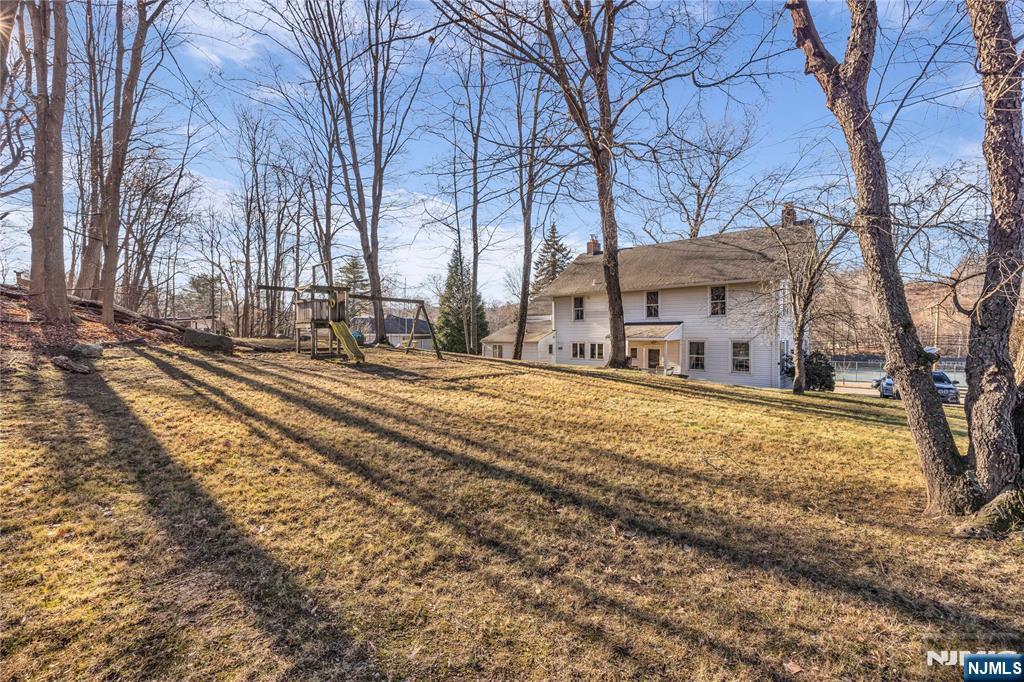 265 Little Falls Road Cedar Grove, NJ 07009 - Photo 41 of 44