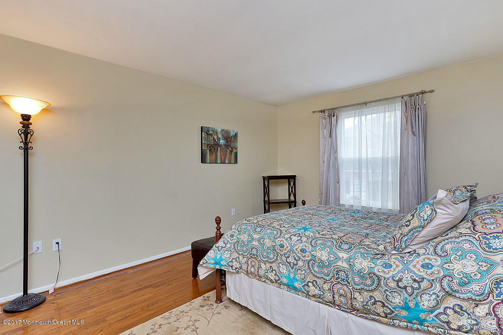 18 Racquet Road Wall, NJ 07719 - Photo 13 of 24 014-222110-IMG_0909_4823247