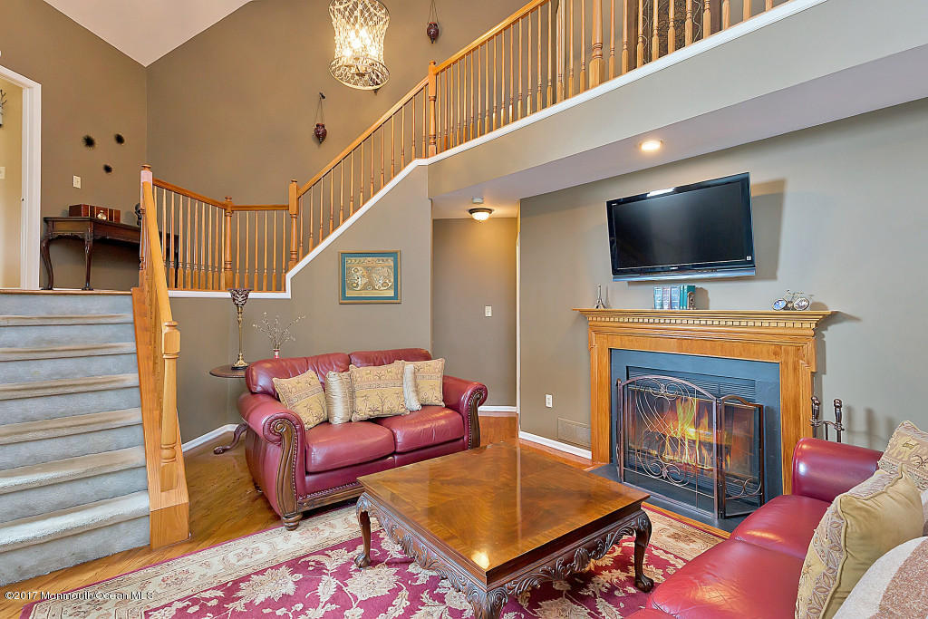 18 Racquet Road Wall, NJ 07719 - Photo 5 of 24 003-222110-IMG_0896_4823228