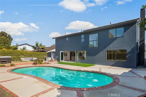 $2,198,000 | 20401 Allport Lane, Huntington Beach, CA 92646