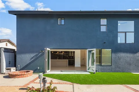 $2,198,000 | 20401 Allport Lane, Huntington Beach, CA 92646