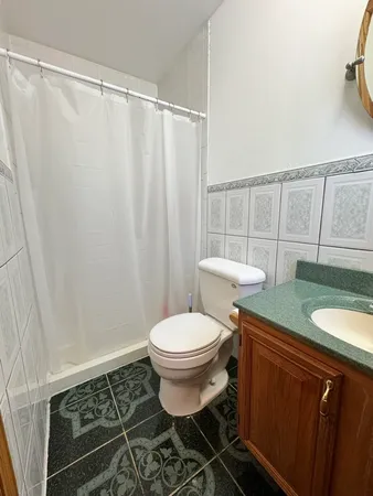$375,000 | 7110 West 82nd Place, Burbank, IL 60459