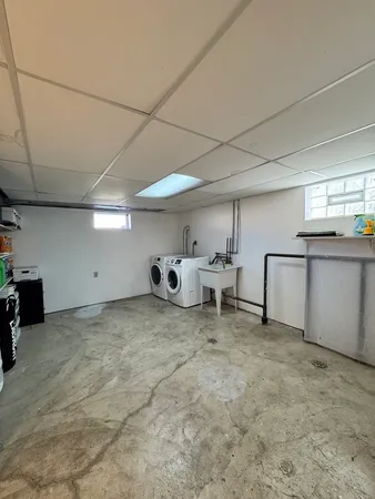 $375,000 | 7110 West 82nd Place, Burbank, IL 60459