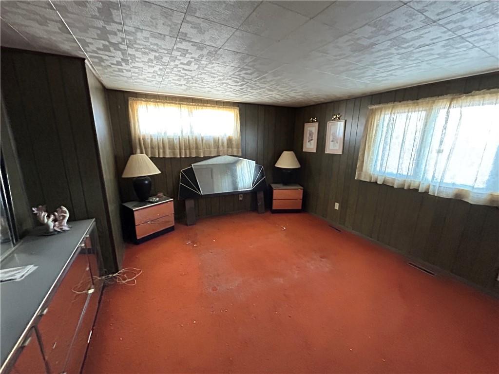 1512 Spring Run Road Extension Coraopolis, PA 15108 - Photo 21 of 29 a view of an empty room with a window