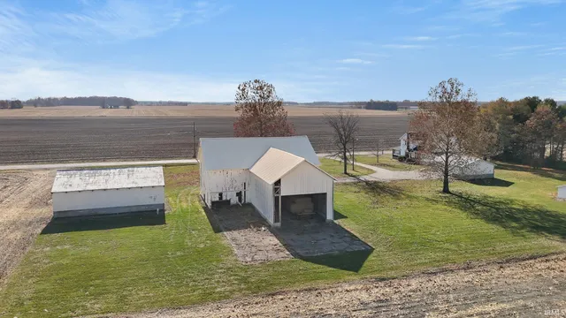 $350,000 | 1656 West 300 South, Huntington, IN 46750