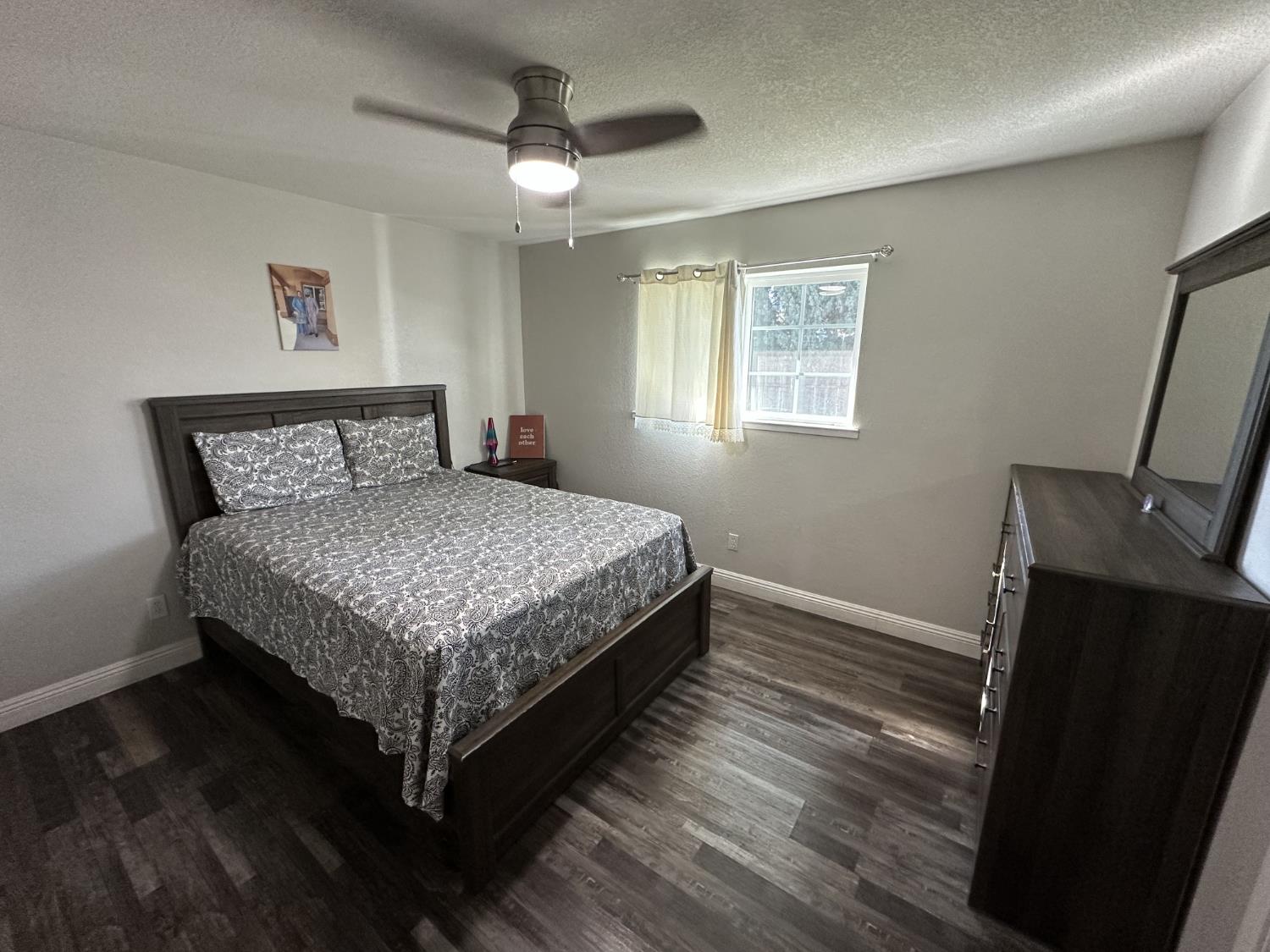 2160 Georgia Way Turlock, CA 95382 - Photo 7 of 25